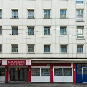 Leonardo Frankfurt Center מלון